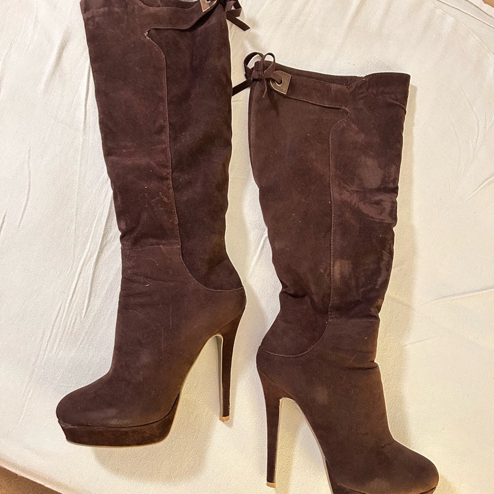 Elegant Brown Knee-High Boots